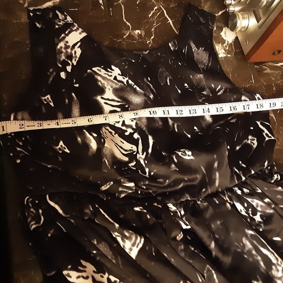 Venus Gown - Picture 6 of 8